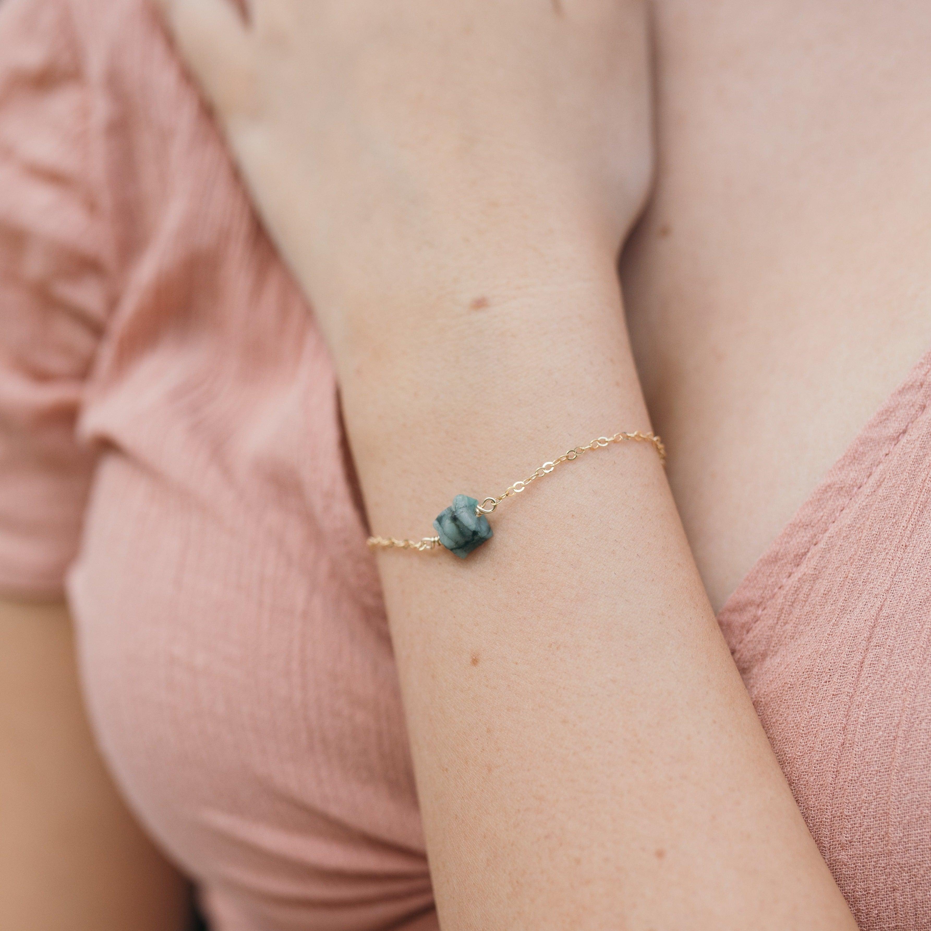 Raw Emerald Crystal Jewellery Set - Raw Emerald Crystal Jewellery Set - 14k Gold Fill / Cable / Necklace & Earrings & Bracelet - Luna Tide Handmade Crystal Jewellery