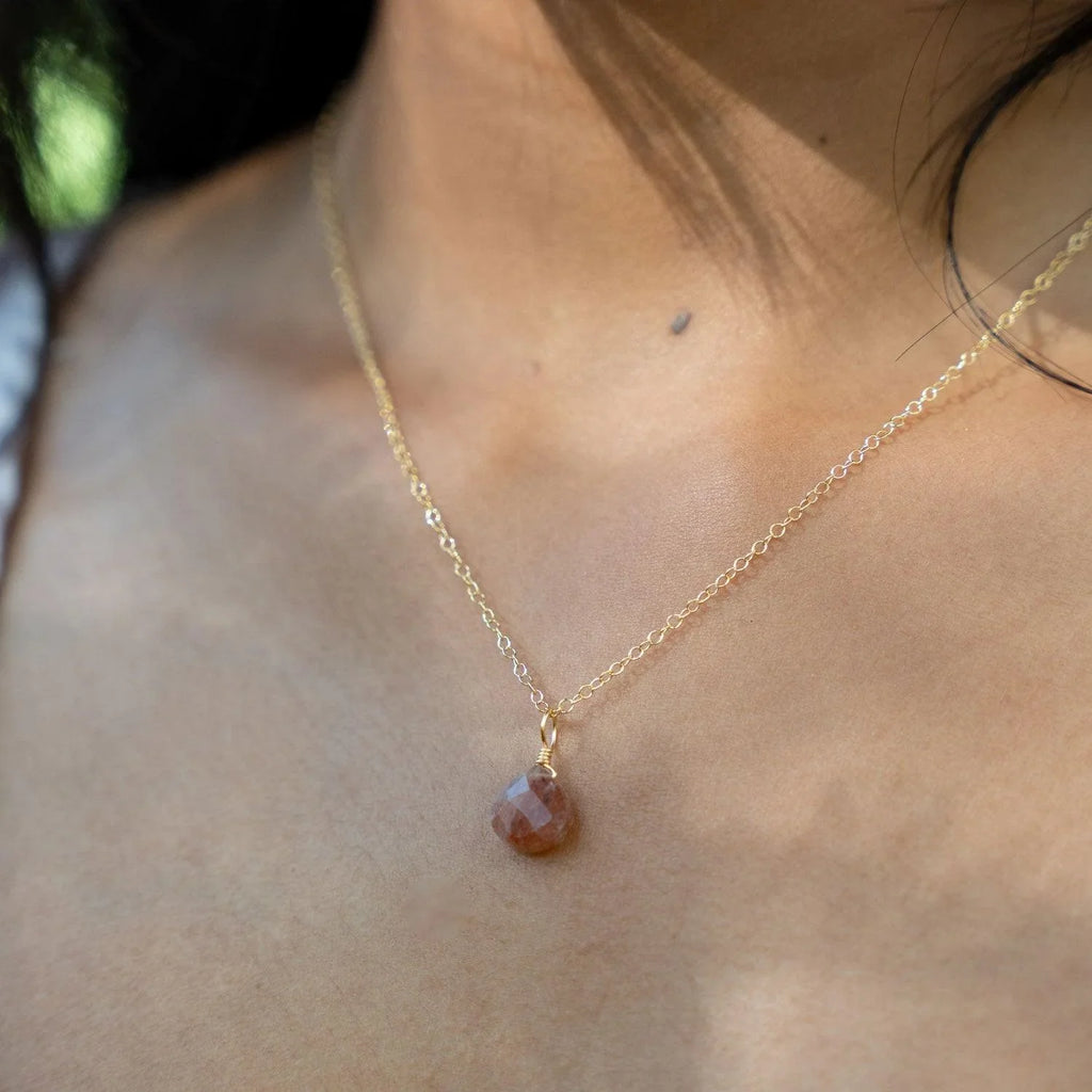 Tiny Sunstone Teardrop Necklace - Tiny Sunstone Teardrop Necklace - 14k Gold Fill / Cable - Luna Tide Handmade Crystal Jewellery