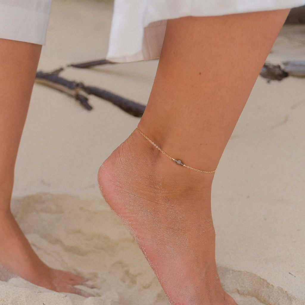 Dainty Labradorite Gemstone Anklet - Dainty Labradorite Gemstone Anklet - 14k Gold Fill - Luna Tide Handmade Crystal Jewellery