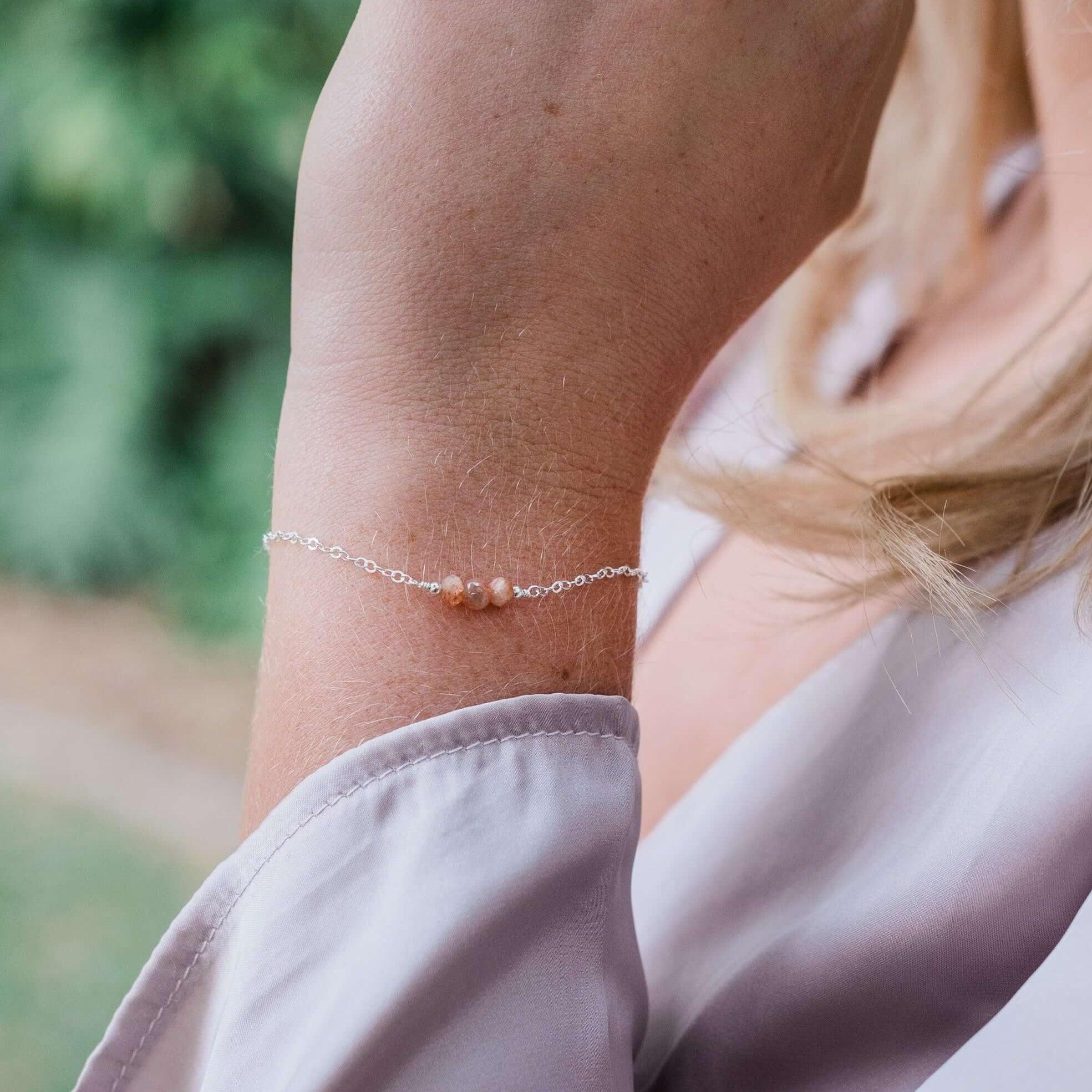 Dainty Sunstone Gemstone Bracelet - Dainty Sunstone Gemstone Bracelet - Sterling Silver - Luna Tide Handmade Crystal Jewellery