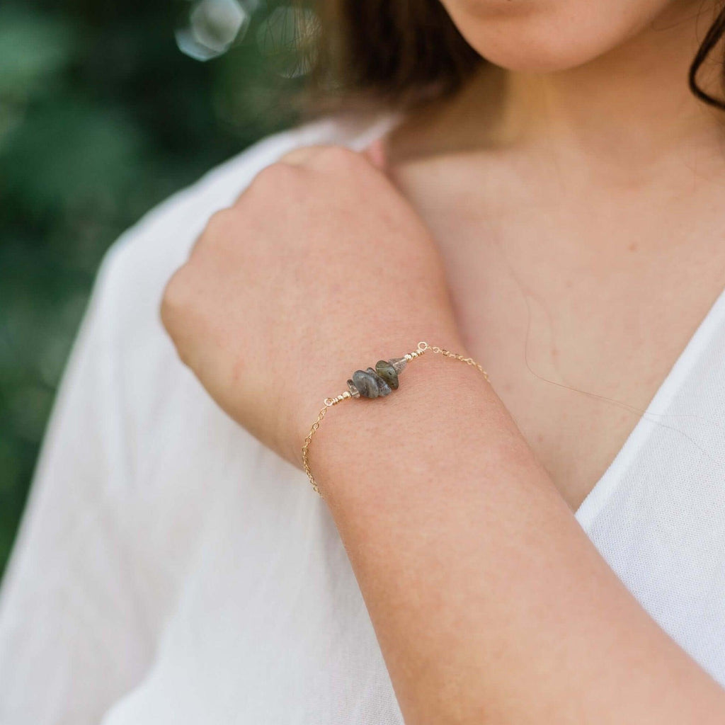Labradorite Chip Bead Bar Bracelet - Labradorite Chip Bead Bar Bracelet - Sterling Silver - Luna Tide Handmade Crystal Jewellery