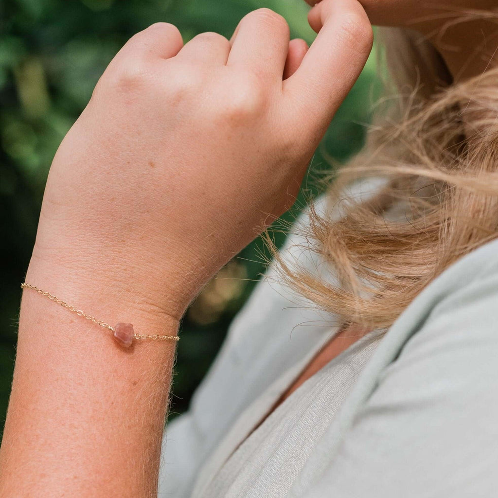 Raw Sunstone Crystal Nugget Bracelet - Raw Sunstone Crystal Nugget Bracelet - 14k Gold Fill - Luna Tide Handmade Crystal Jewellery